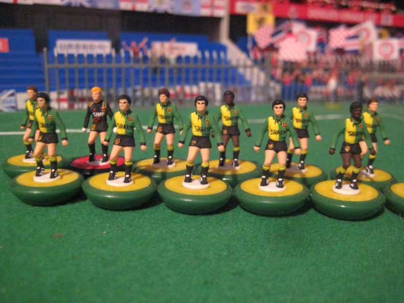 Manchester United Third Kit 1993 | Legends of Football Miniatures